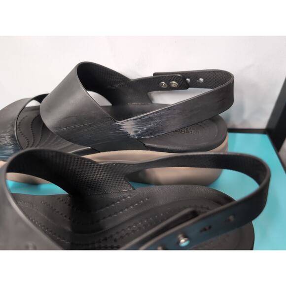 Women's Crocs Black LiteRide Brooklyn Low Wedge Platform Sandals Size 9 Black W - Picture 7 of 10